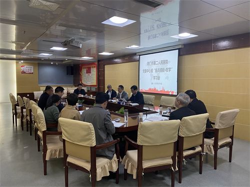 党委中心组夜学练兵.jpg 党委中心组夜学练兵.jpg