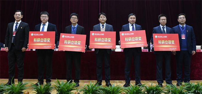 图片24.png 图片24.png