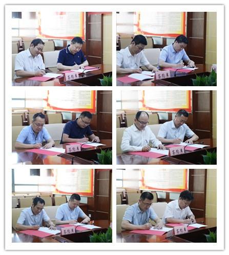 “专家团队工作室”签约现场.jpg