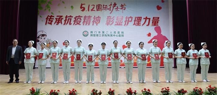 守夜天使.jpg 守夜天使.jpg