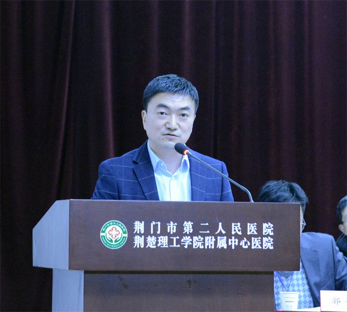 黄平.JPG