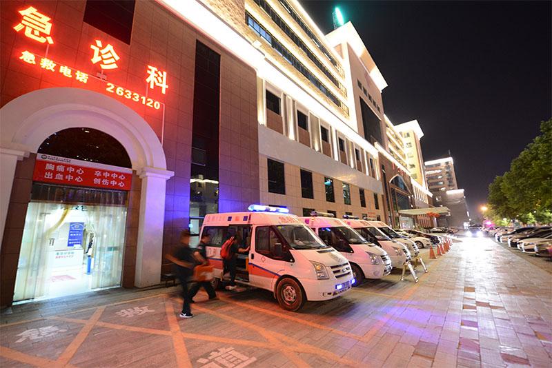 急诊科.JPG 急诊科.JPG