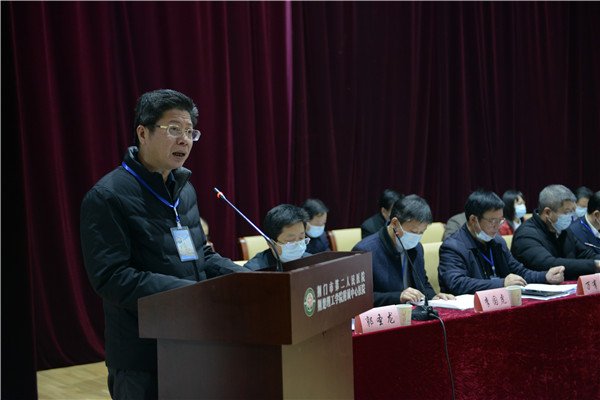 党委书记李成龙致开幕词.jpg 党委书记李成龙致开幕词.jpg
