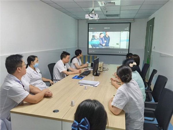 疼痛科观看警示片.jpg 疼痛科观看警示片.jpg