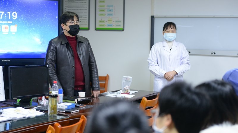 院长动员_副本.jpg 院长动员_副本.jpg