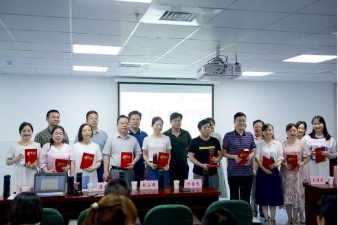 风雨二十载 砥砺追梦人——荆门市第二人民医院首届病例演讲比赛圆满收官1445.png 风雨二十载 砥砺追梦人——荆门市第二人民医院首届病例演讲比赛圆满收官1445.png