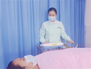 坚守，承载着生命的重托
