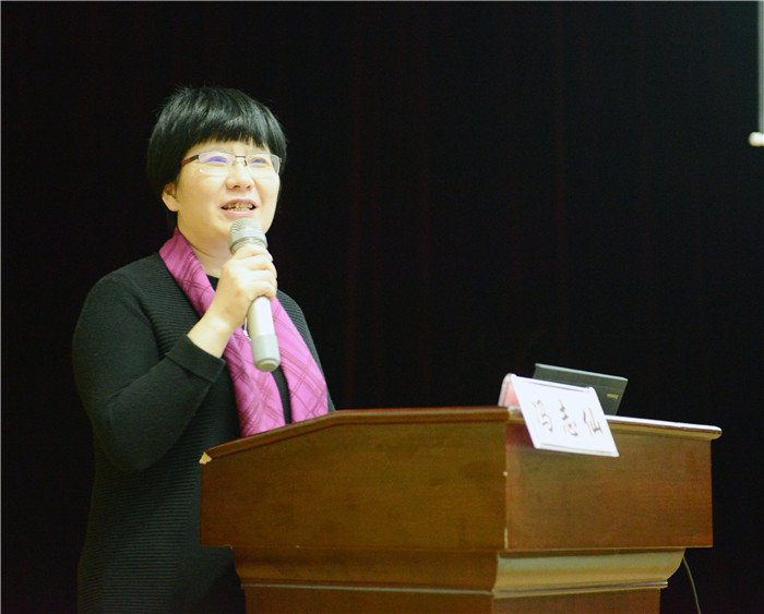 树兰(杭州)医院副院长兼护理部主任、树人大学树兰国际护理学院院长、主任护师冯志仙向大会作了《护理质量指标监测与质量改进》的讲座.jpg 树兰(杭州)医院副院长兼护理部主任、树人大学树兰国际护理学院院长、主任护师冯志仙向大会作了《护理质量指标监测与质量改进》的讲座.jpg