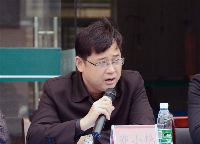 市二医院长、医联体理事长郑小艳讲话.jpg 市二医院长、医联体理事长郑小艳讲话.jpg