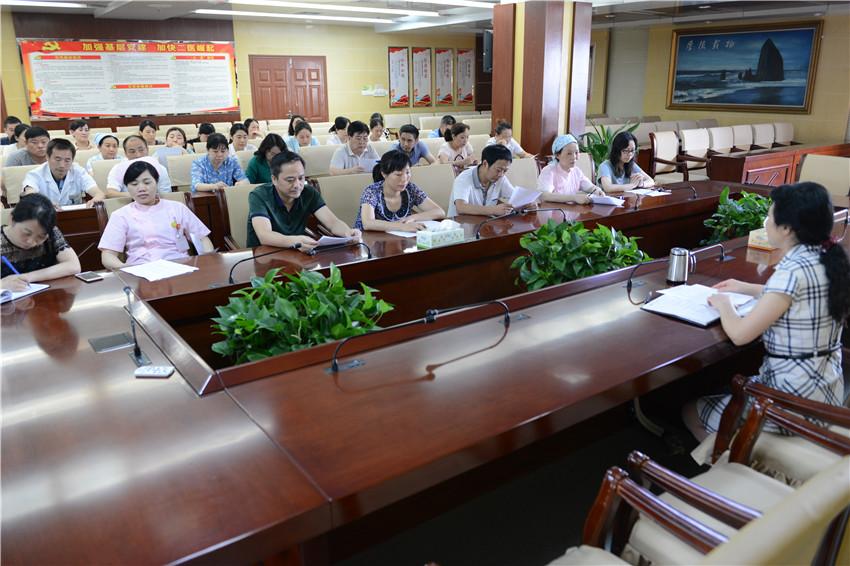 7.6职工子女升学晏廉政约谈会_副本.jpg 7.6职工子女升学晏廉政约谈会_副本.jpg