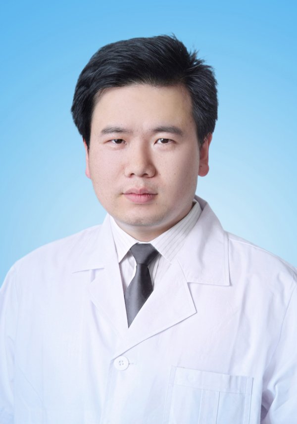 李新
