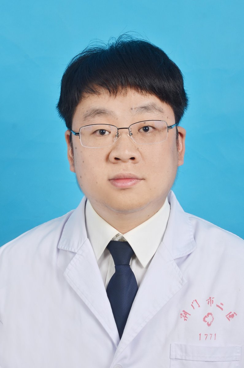 吕曼曼